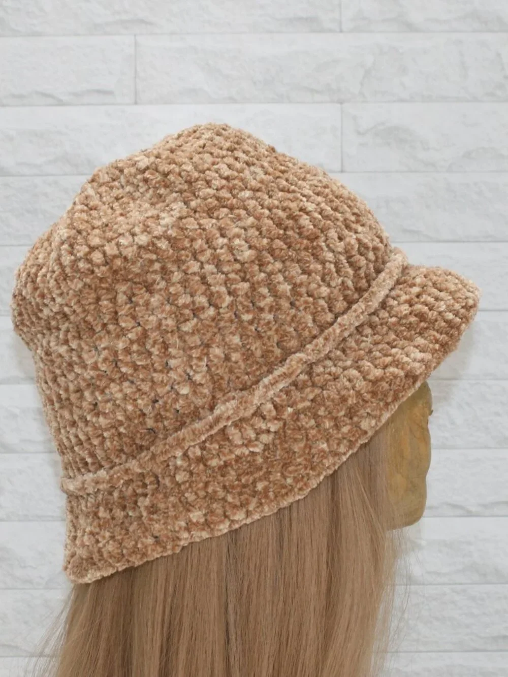 HAND CRAFTED Hat Crochet Bucket Chenille Floppy Winter Wide Brim Tan Marled